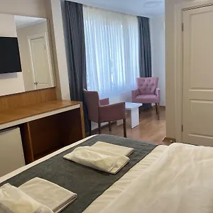 https://spinel-hotel.istanbul-turkeyhotels.com
